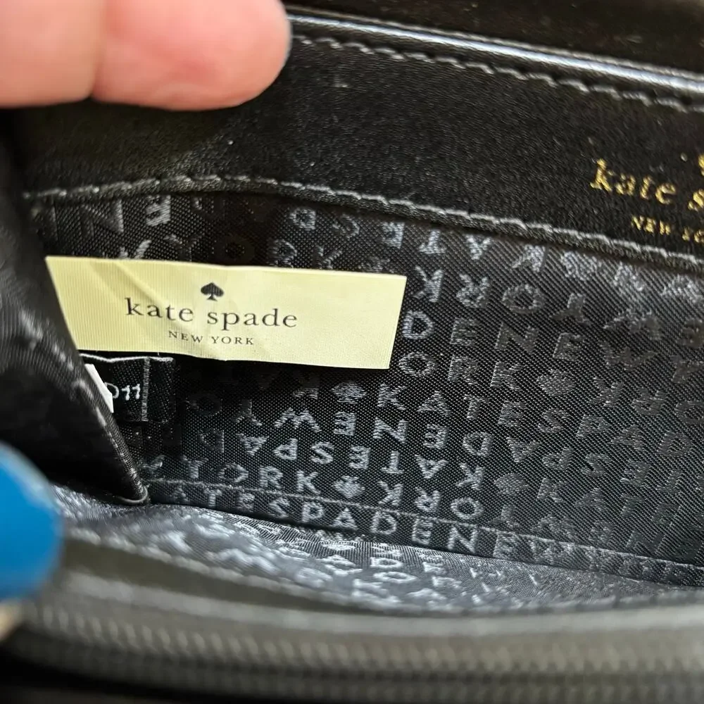 Kate spade new york black quilted leather zip around wallet designer clutch